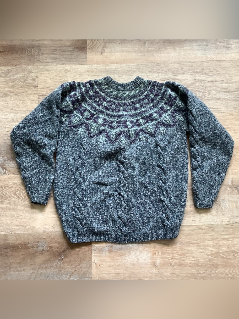 L.L. Bean Vintage Wool Silk Fair Isle Cable Knit Sweater Large - Picture 6 of 8